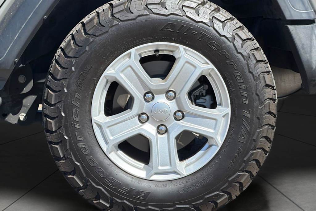 Thumbnail: 2020 Jeep Wrangler - 8