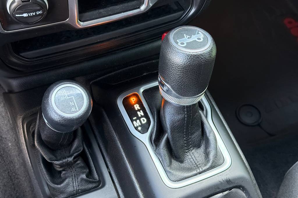 Thumbnail: 2018 Jeep Wrangler - 15