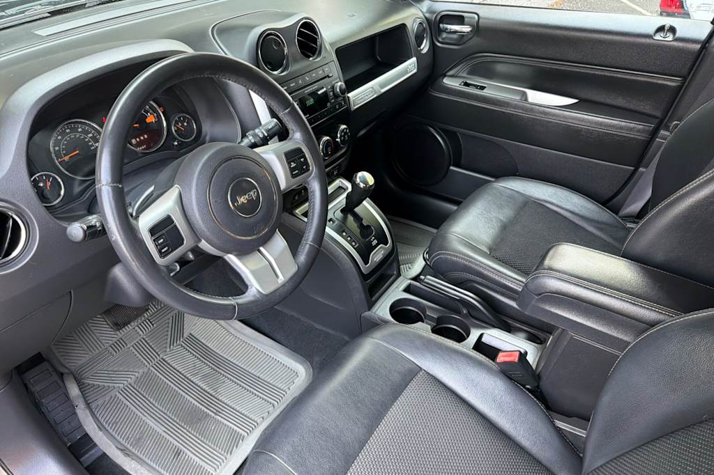 Thumbnail: 2016 Jeep Compass - 9