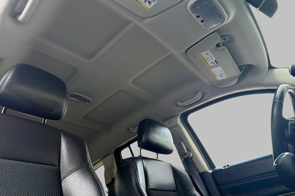 Thumbnail: 2016 Jeep Compass - 23