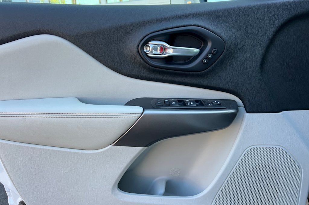 2019 Jeep Cherokee Limited Edition 21