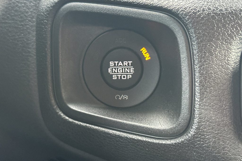 Thumbnail: 2025 Jeep Wrangler - 26