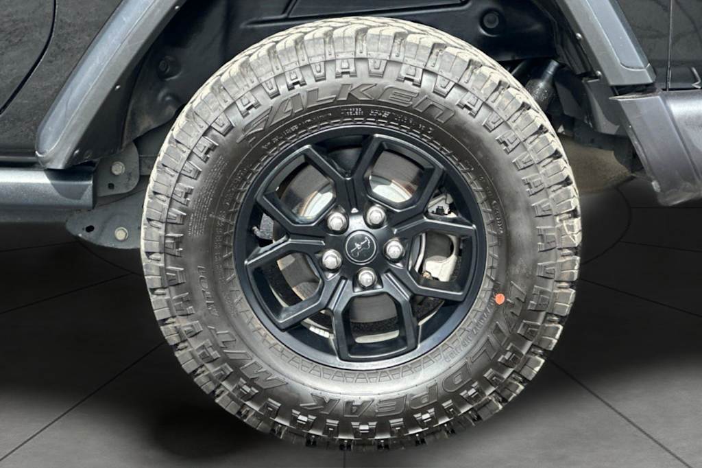 Thumbnail: 2025 Jeep Wrangler - 8