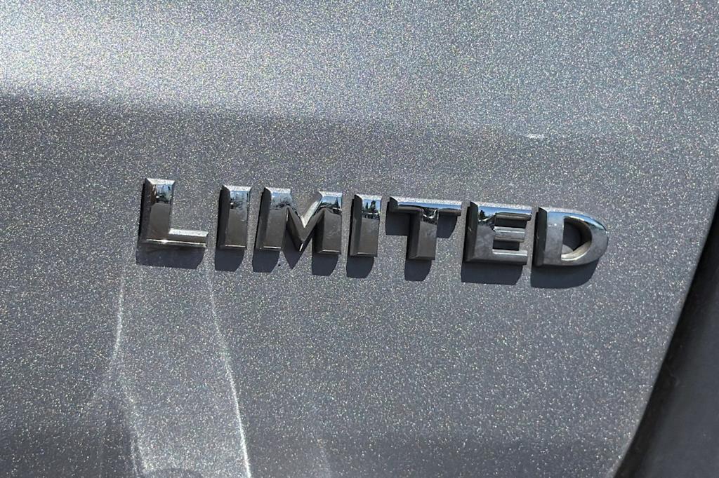 Thumbnail: 2018 Jeep Grand Cherokee - 7