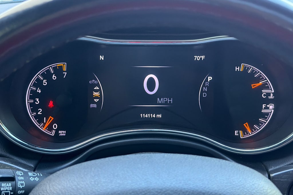 Thumbnail: 2018 Jeep Grand Cherokee - 15