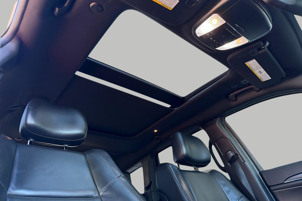 Thumbnail: 2018 Jeep Grand Cherokee - 23