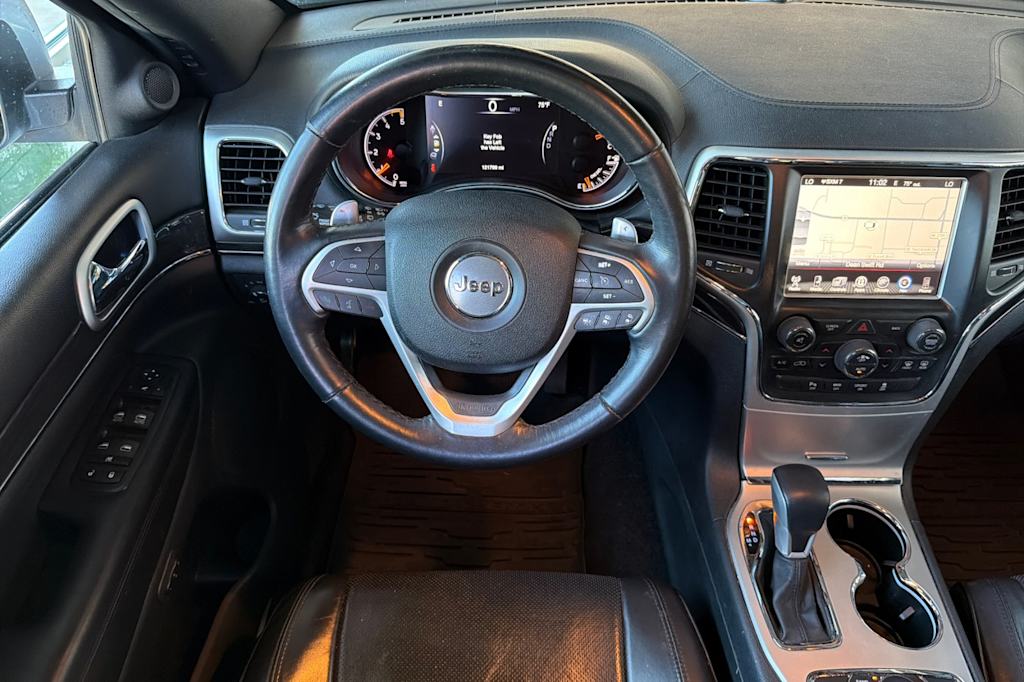 Thumbnail: 2016 Jeep Grand Cherokee - 12