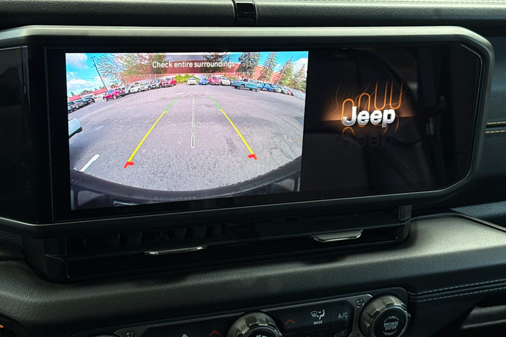 Thumbnail: 2024 Jeep Wrangler - 24