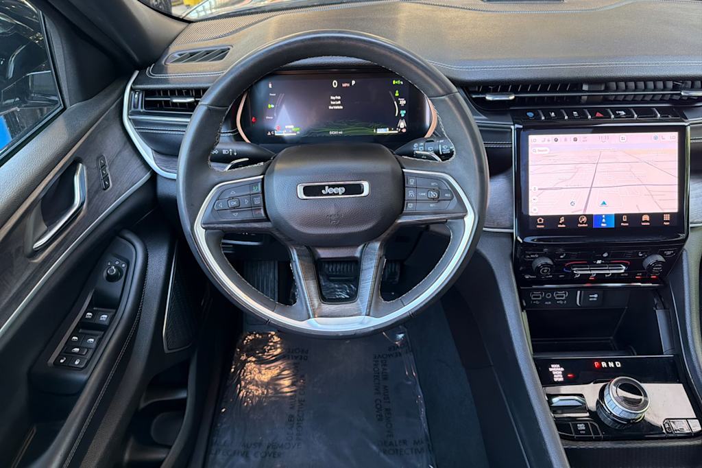 Thumbnail: 2024 Jeep Grand Cherokee - 10