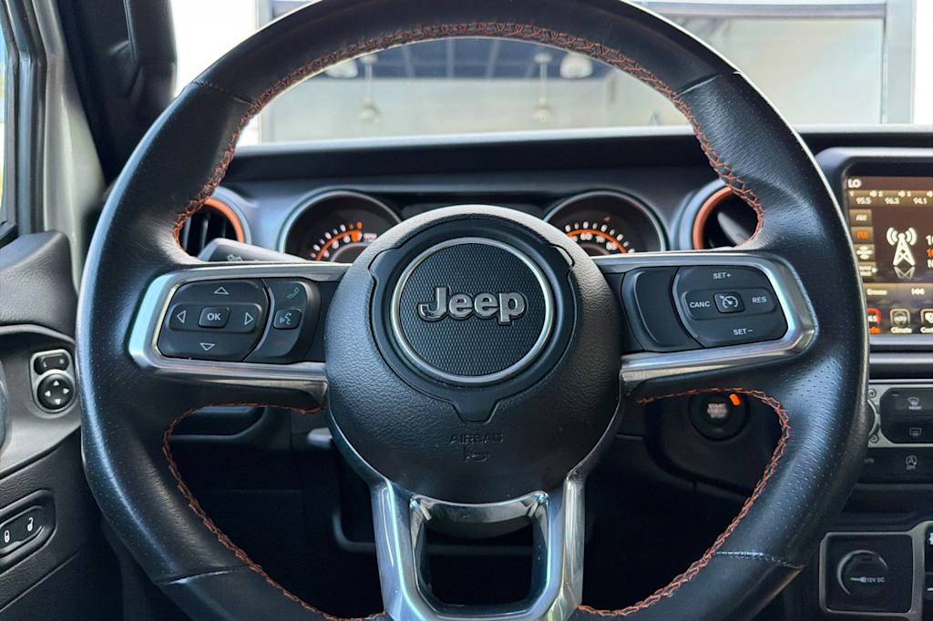 Thumbnail: 2023 Jeep Gladiator - 13