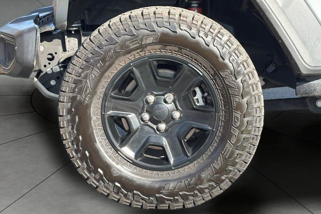 Thumbnail: 2023 Jeep Gladiator - 8