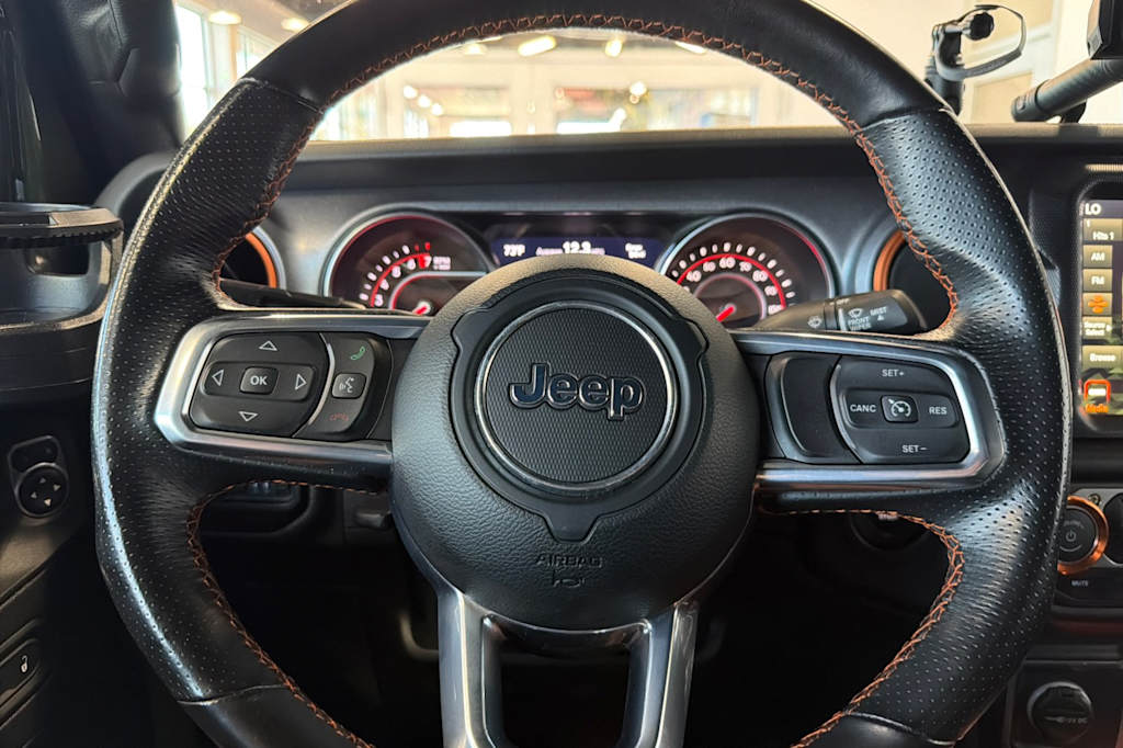 Thumbnail: 2021 Jeep Gladiator - 25