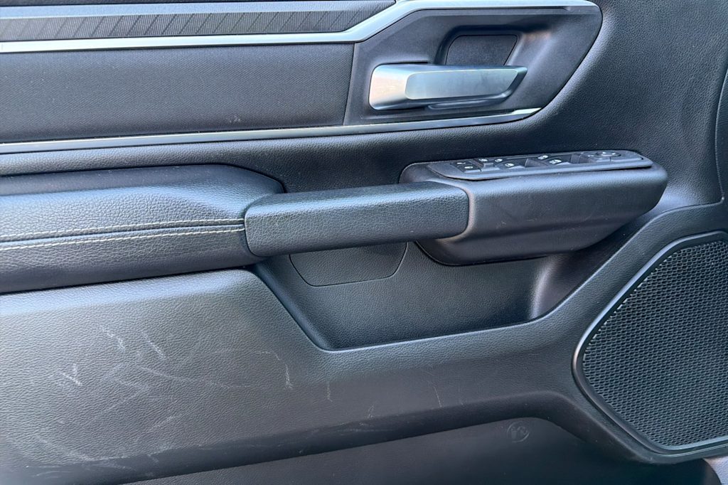 Thumbnail: 2025 RAM 1500 - 19