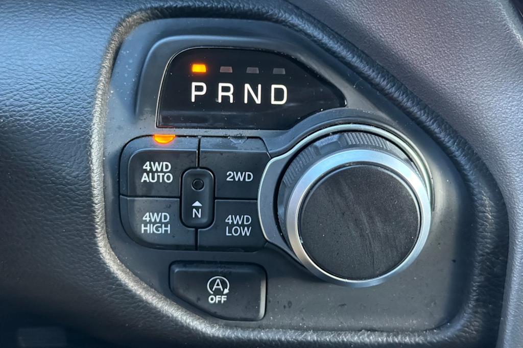 Thumbnail: 2025 RAM 1500 - 22