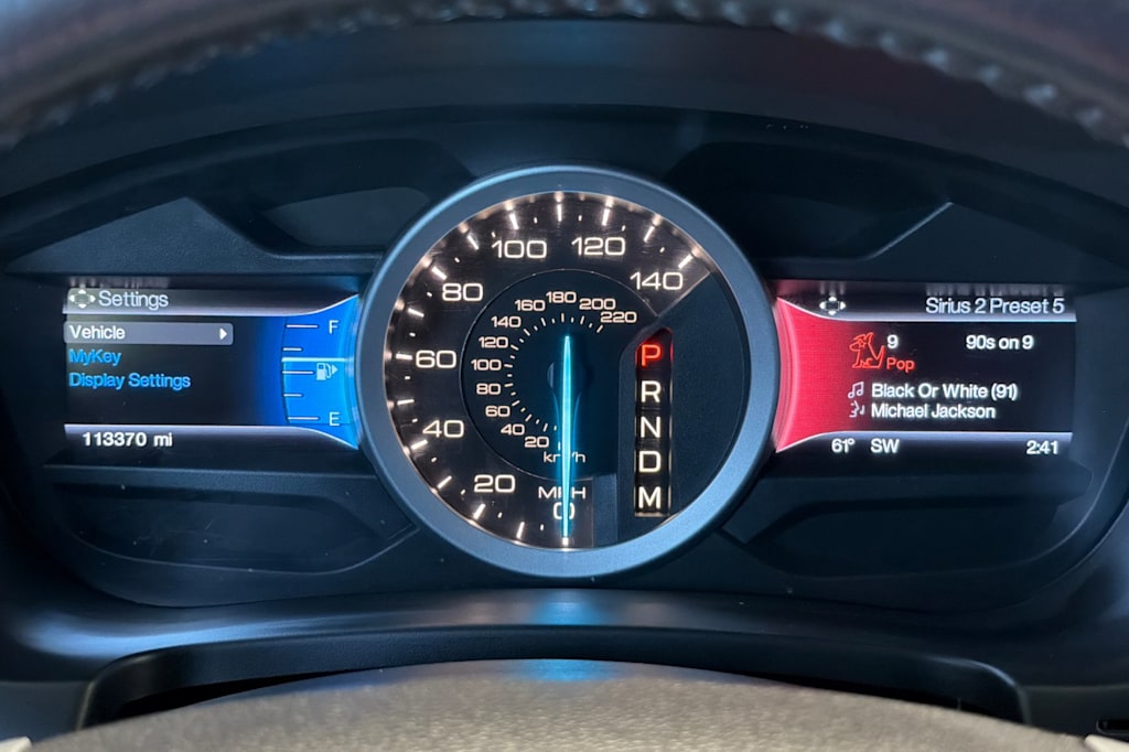 Thumbnail: 2015 Ford Explorer - 15