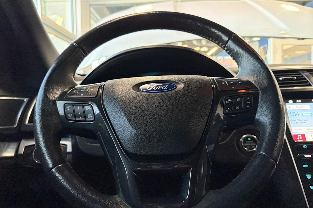 Thumbnail: 2017 Ford Explorer - 29