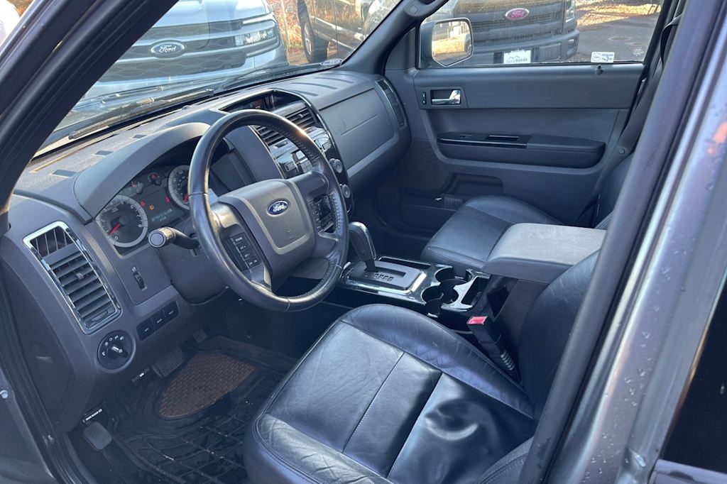 Thumbnail: 2009 Ford Escape - 8