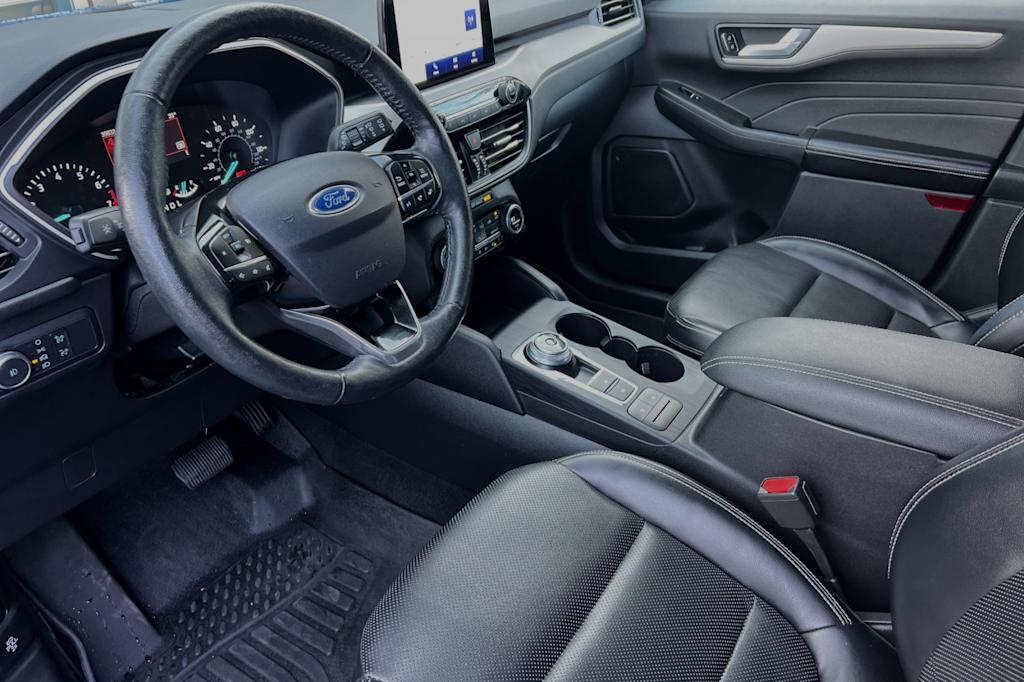 2021 Ford Escape SEL 9