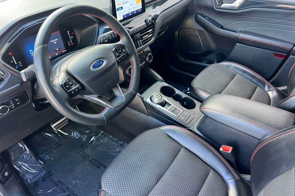 Thumbnail: 2023 Ford Escape - 9