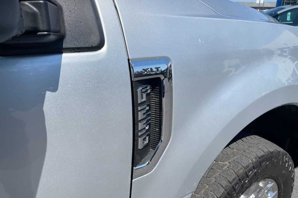 Thumbnail: 2019 Ford F-250 - 7