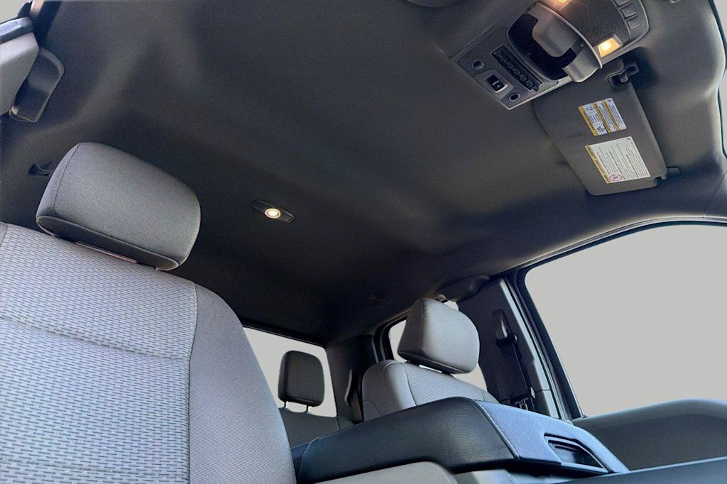Thumbnail: 2022 Ford F-350 - 21