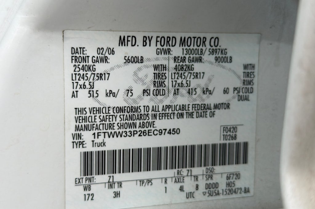 Thumbnail: 2006 Ford F-350 - 14