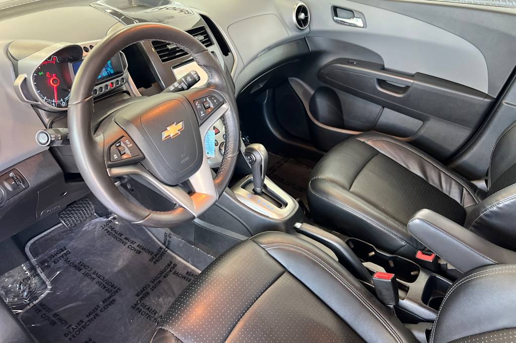 2015 Chevrolet Sonic LTZ 9