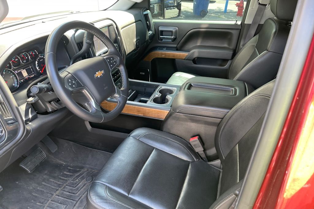 Thumbnail: 2015 Chevrolet Silverado 3500 - 10