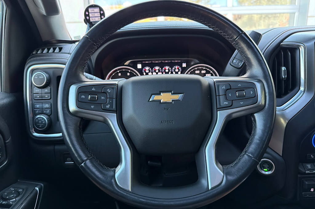 Thumbnail: 2021 Chevrolet Silverado 2500 - 26