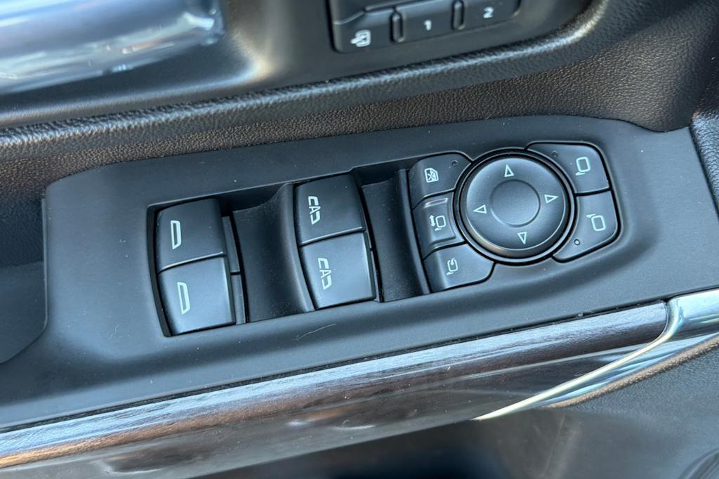 Thumbnail: 2021 Chevrolet Silverado 2500 - 21