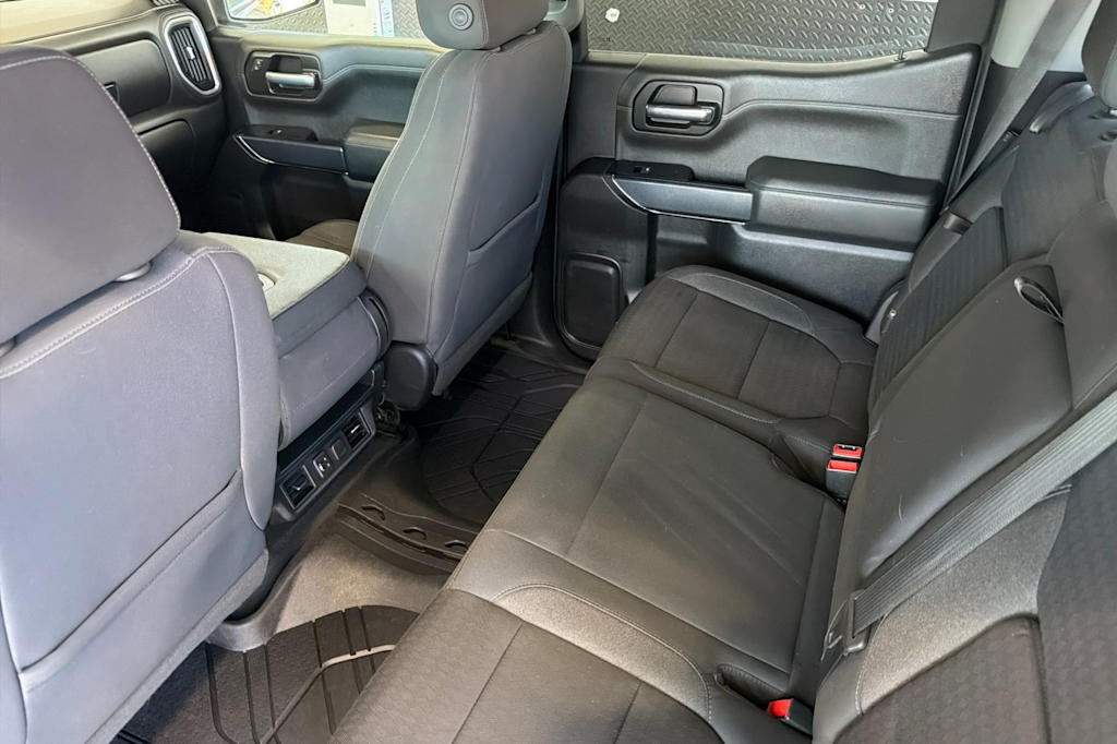 Thumbnail: 2019 Chevrolet Silverado 1500 - 10