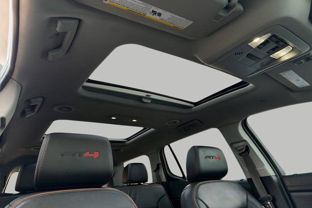 Thumbnail: 2022 GMC Acadia - 24