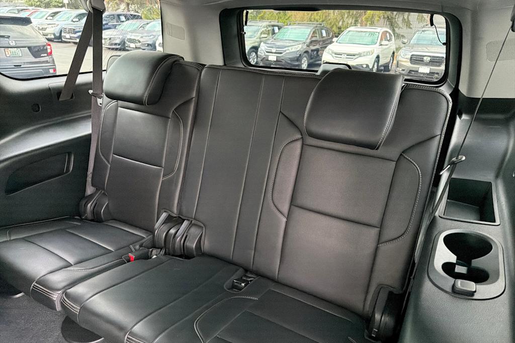 Thumbnail: 2020 GMC Yukon XL - 22