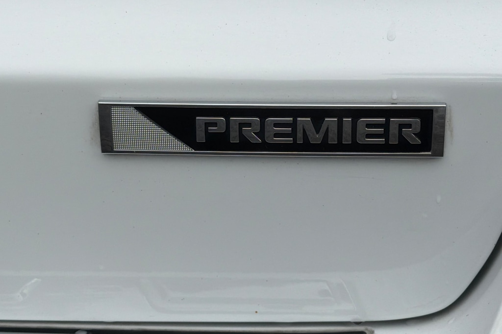 Thumbnail: 2017 Chevrolet Traverse - 7