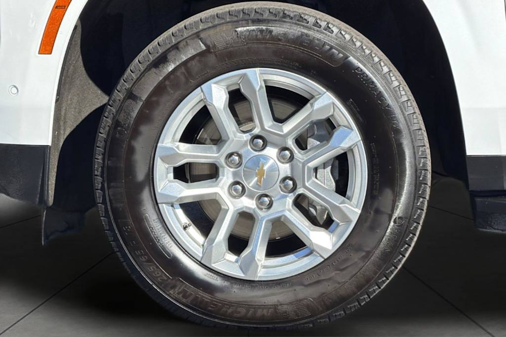 Thumbnail: 2025 Chevrolet Tahoe - 8