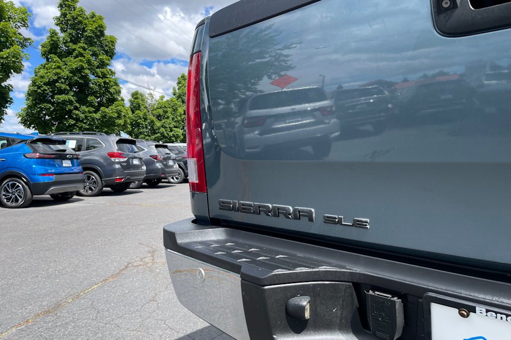 Thumbnail: 2014 GMC Sierra 2500 - 16