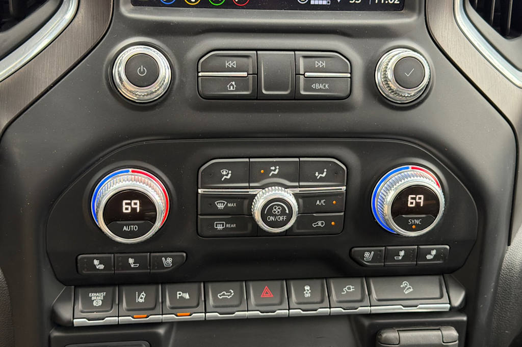 Thumbnail: 2021 GMC Sierra 3500 - 25