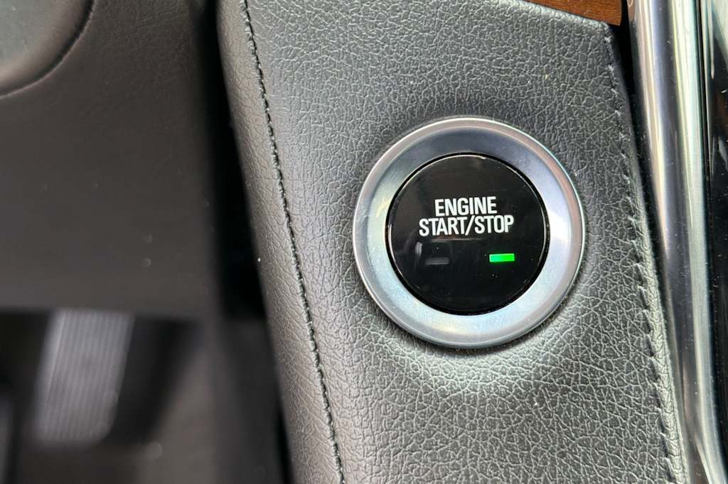 Thumbnail: 2017 Cadillac Escalade - 28