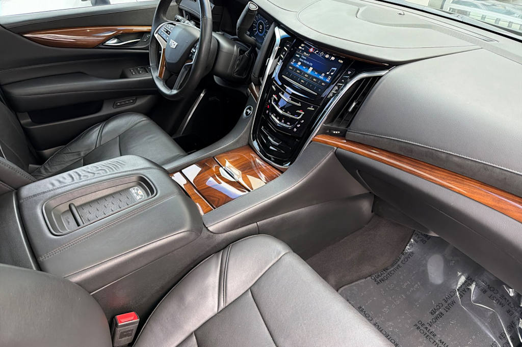 Thumbnail: 2017 Cadillac Escalade - 13