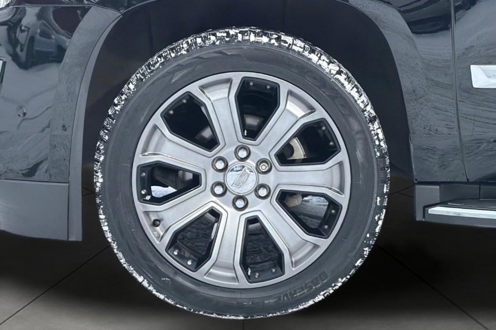 Thumbnail: 2017 Cadillac Escalade - 8