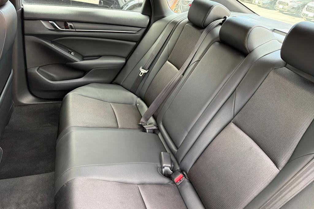 Thumbnail: 2019 Honda Accord - 10