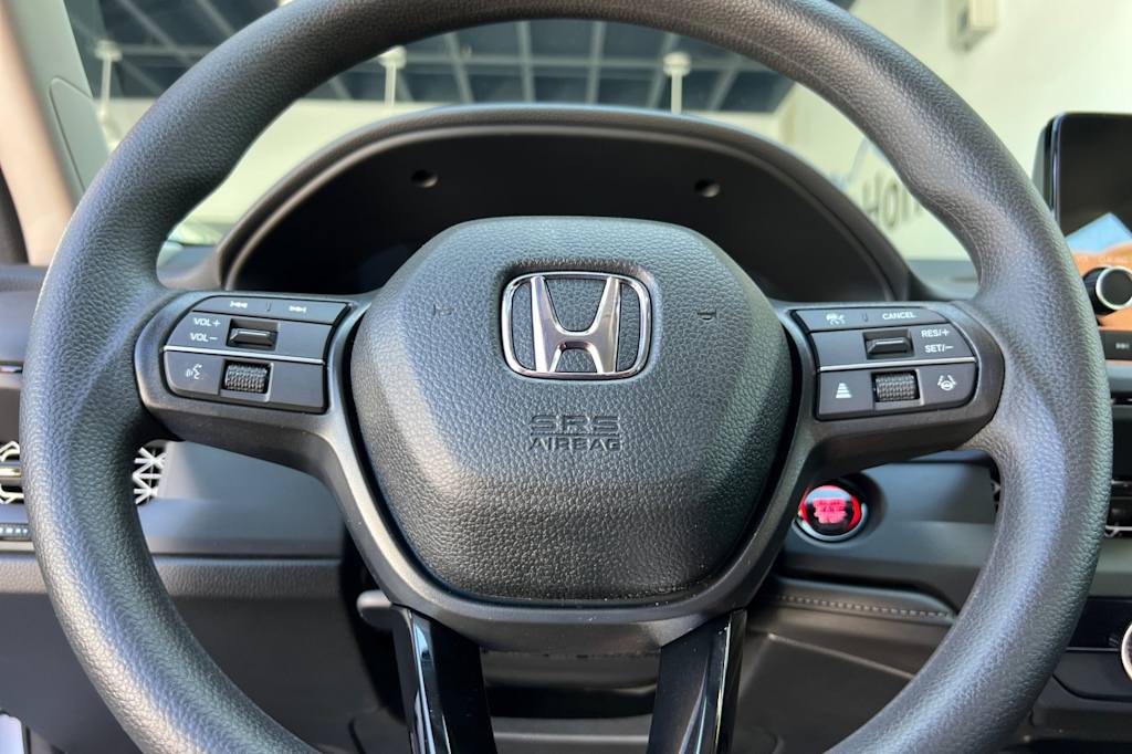 Thumbnail: 2025 Honda Accord - 25