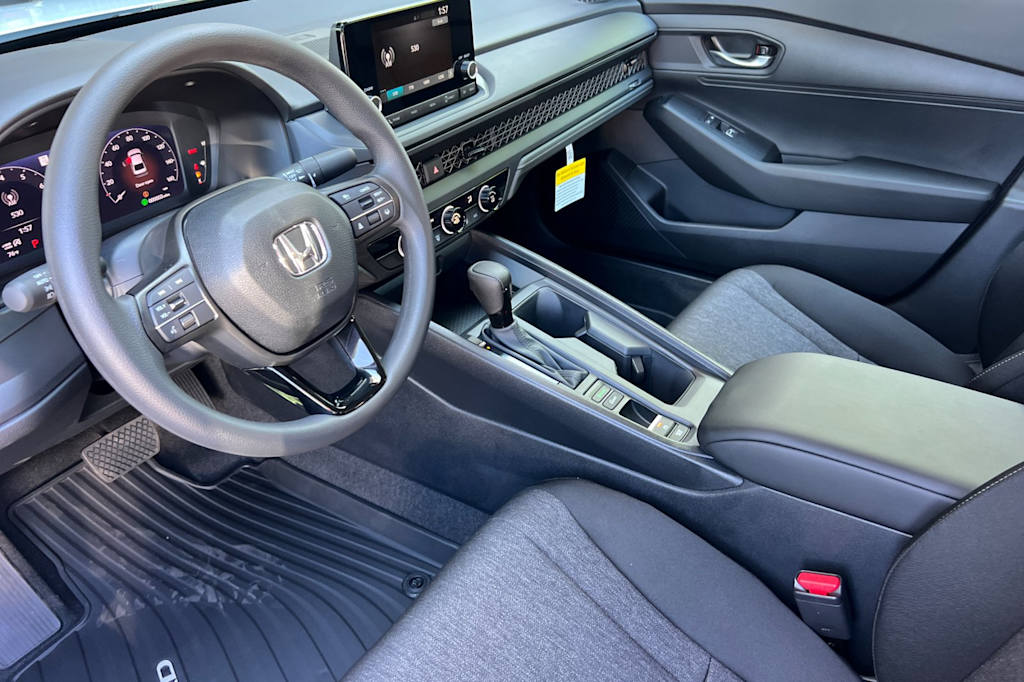 Thumbnail: 2025 Honda Accord - 9