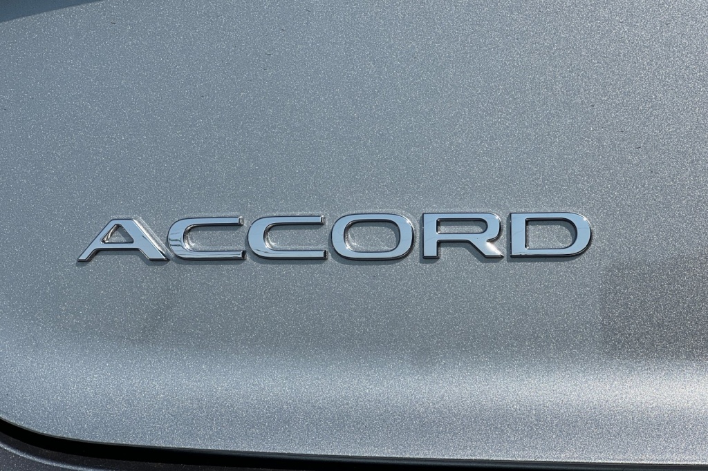 2024 Honda Accord LX 8