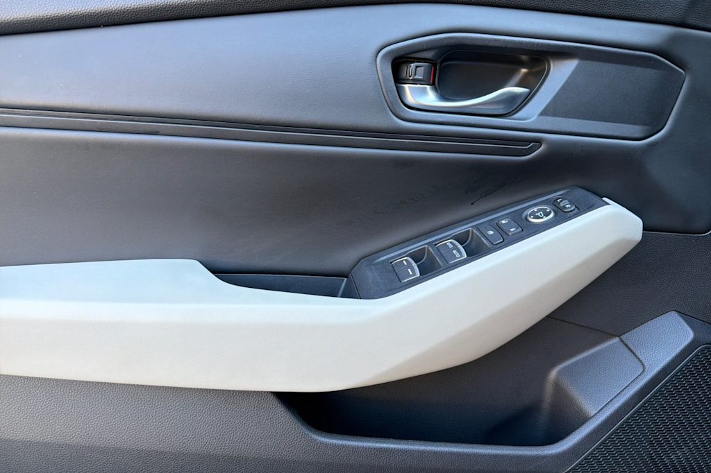 Thumbnail: 2023 Honda Accord - 20