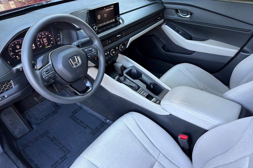 Thumbnail: 2023 Honda Accord - 9