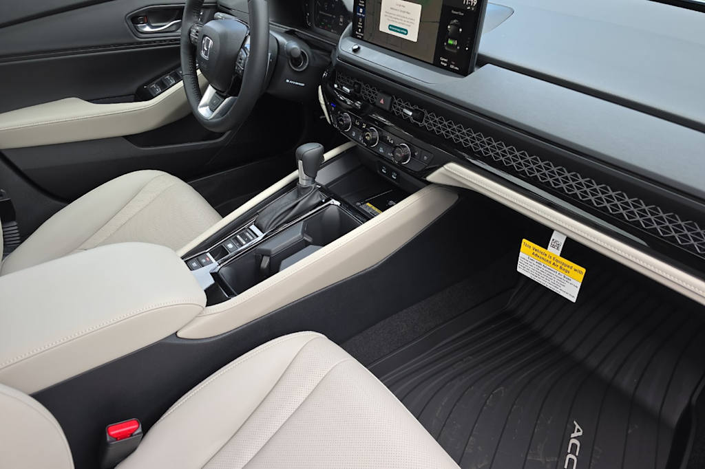 Thumbnail: 2025 Honda Accord - 12