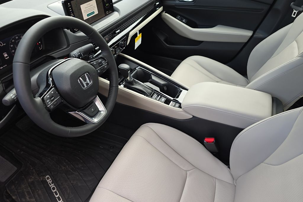 Thumbnail: 2025 Honda Accord - 9