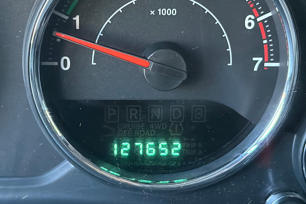 Thumbnail: 2011 Jeep Wrangler - 25