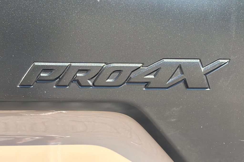 Thumbnail: 2021 Nissan Titan - 7